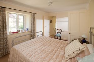 Bedroom- click for photo gallery